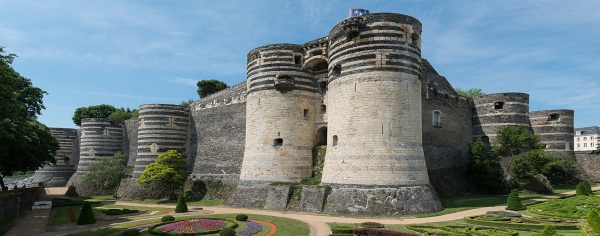 Plantagenet France: intrigue, war, collapse
