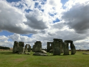 Missing part of Stonehenge returned