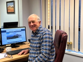 Dr Stephen Miles