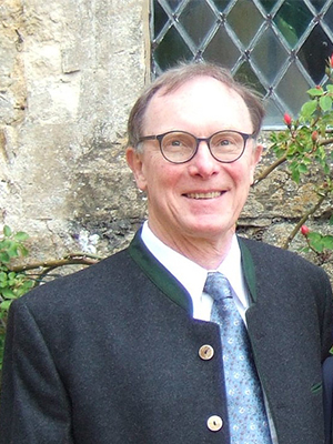 Dr David Hall