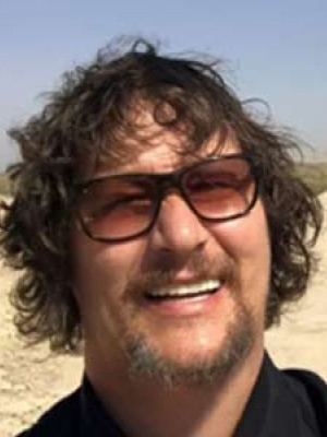 Dr Iain Shearer