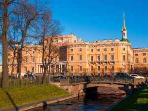 Mikhailovsky Palace