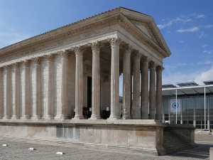 Maison Carree